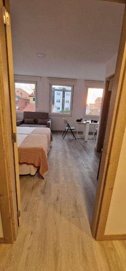 Estudios En Plaza Cabo Da Centro Appartement