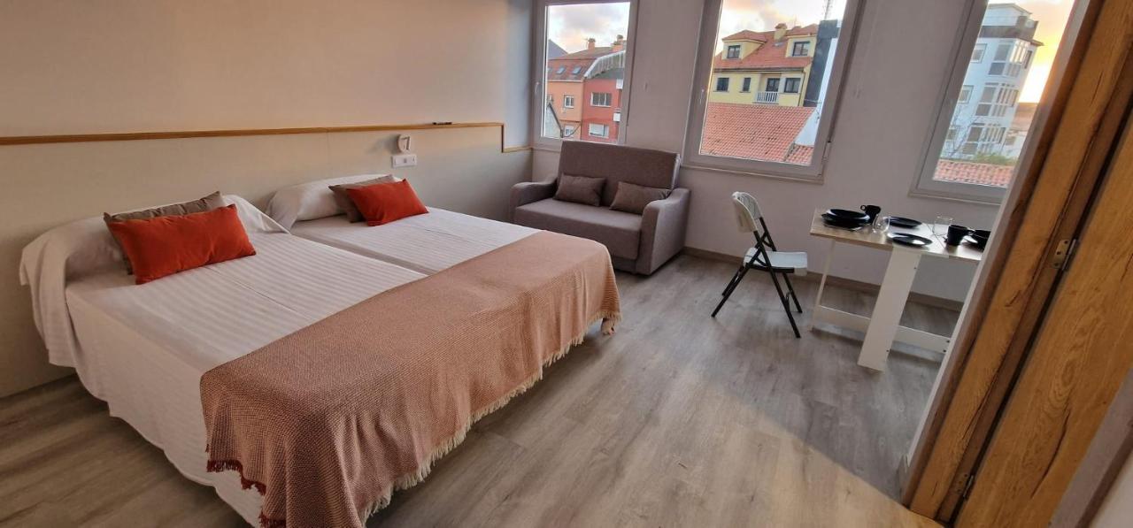 Estudios En Plaza Cabo Da Centro Apartment *