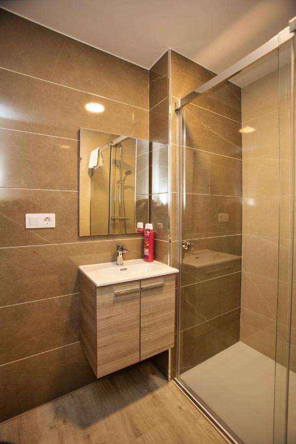 Estudios En Plaza Cabo Da Centro Apartment